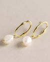 Oval Pearl Earrings 18k Gold