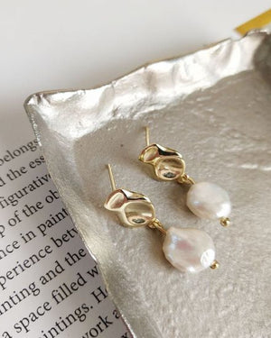 Baroque Pearl Earrings 18k Gold