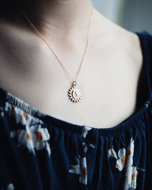 Sol Sun & Moon Necklace Gold