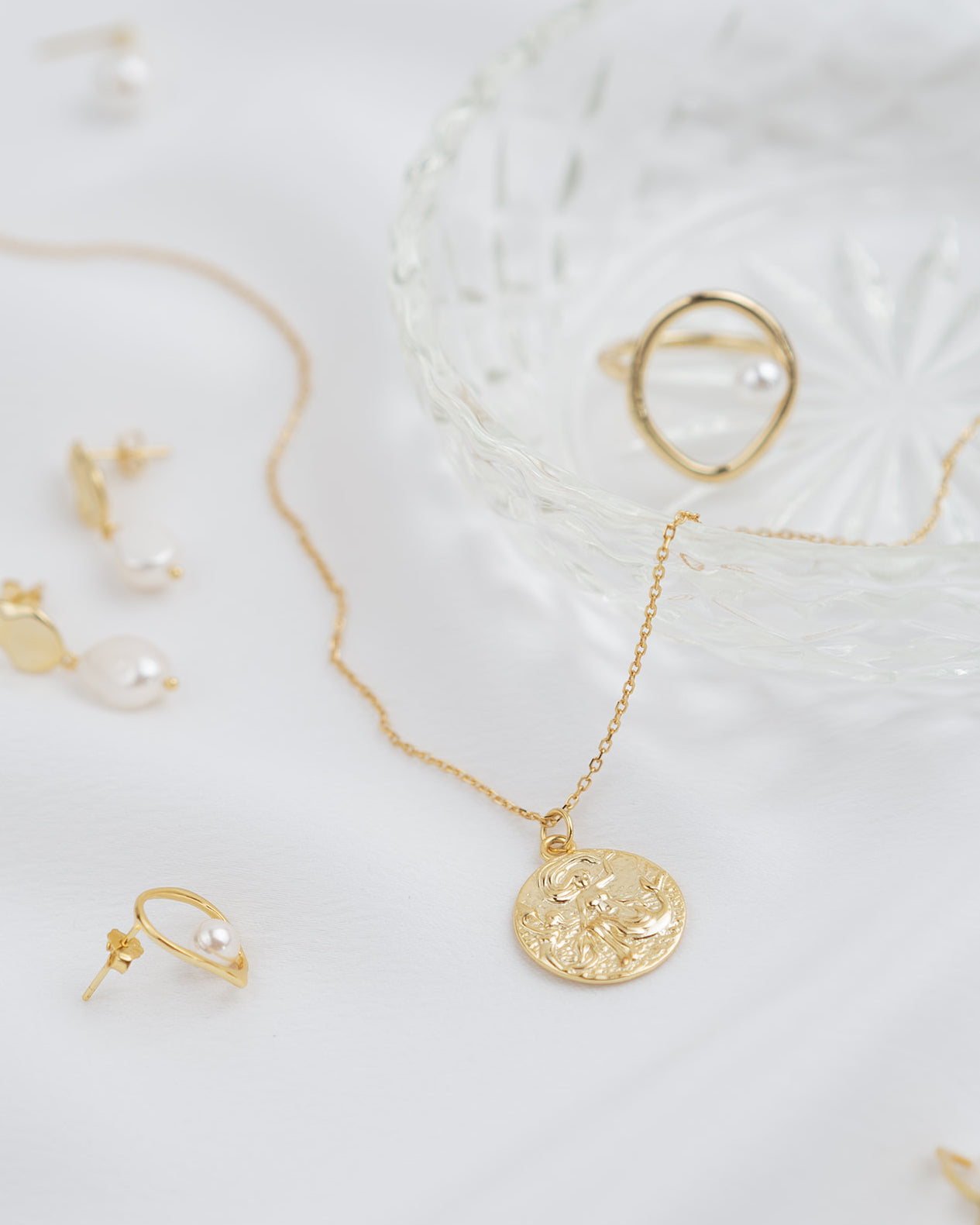Gold Rose Coin Necklace – Pacific Mermaid